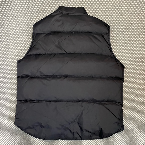 Structure Puffer Vest - Picture 2 of 3